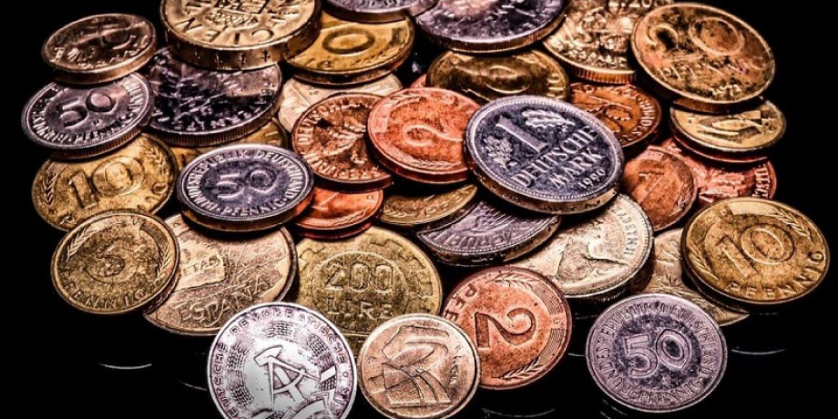 اماكن وجود المزادات في الإمارات لبيع العملات القديمة