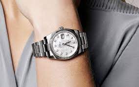 أسعار ساعات Rolex في الإمارات